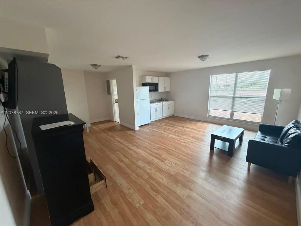 808 Nw 19th Street #h, Fort Lauderdale