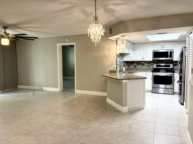 2 of 23 - 1000 Crestwood Court S #1005, Royal Palm Beach, FL