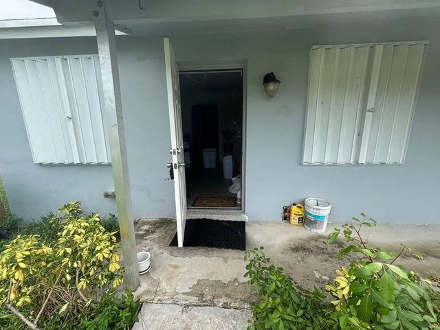 4 of 25 - 420 Nw 9th Avenue, Boynton Beach, FL
