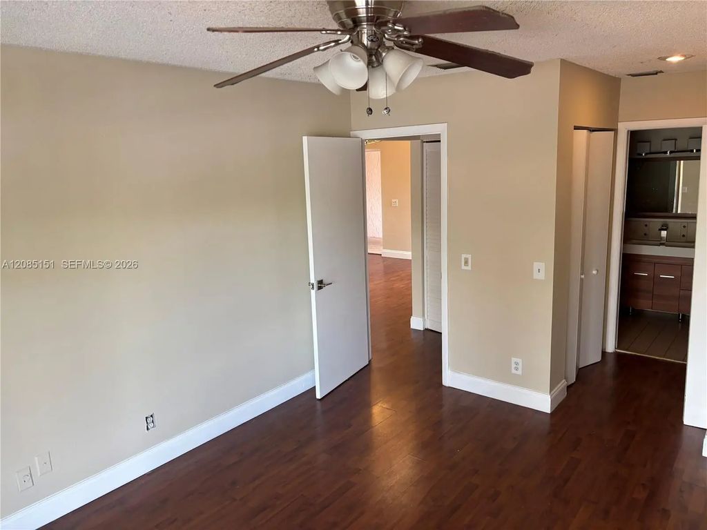 10521 Mahogany Key Circle #204, Miami