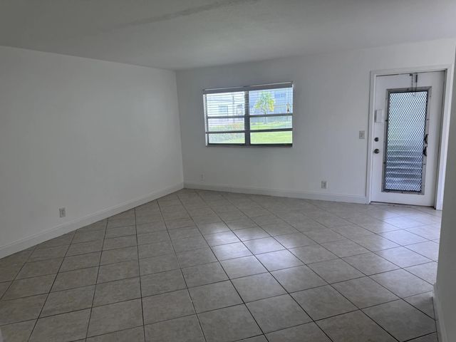 3 of 15 - 484 Monaco K #484, Delray Beach, FL