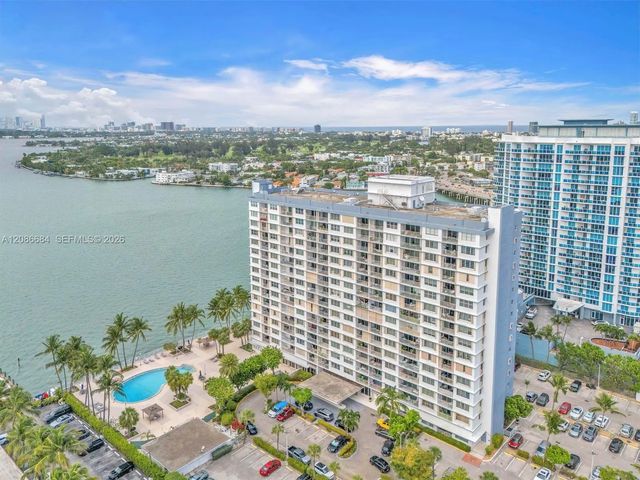 1865 79th St Causeway #11f, North Bay Village