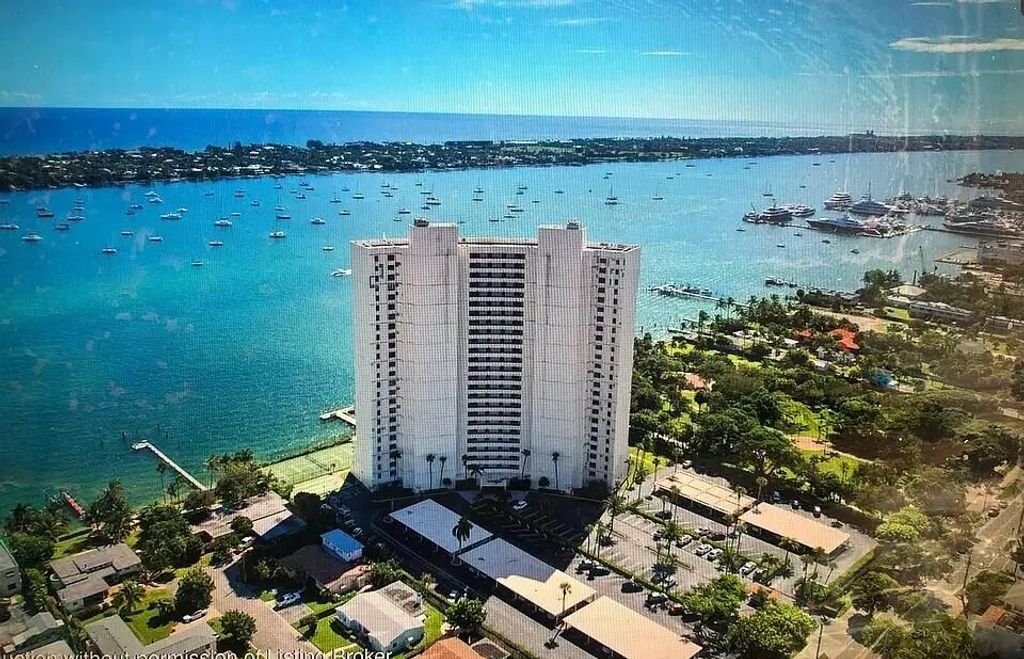 5200 N Flagler Drive #2102, West Palm Beach