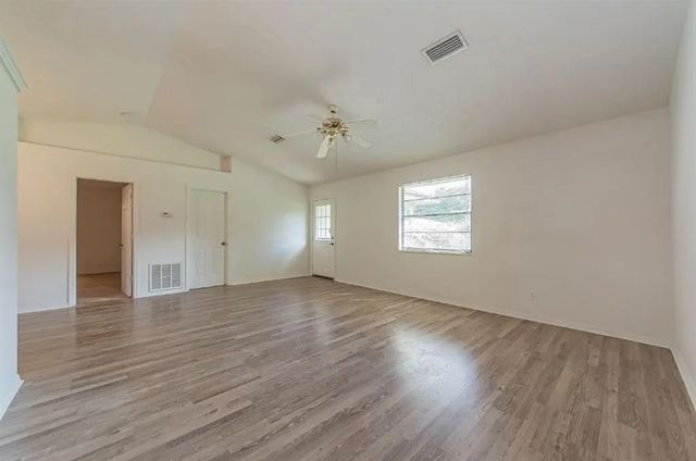 3 of 19 - 1636 20th Place Sw, Vero Beach, FL