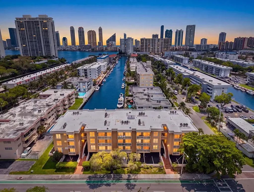 17051 Ne 35th Avenue #307, North Miami Beach