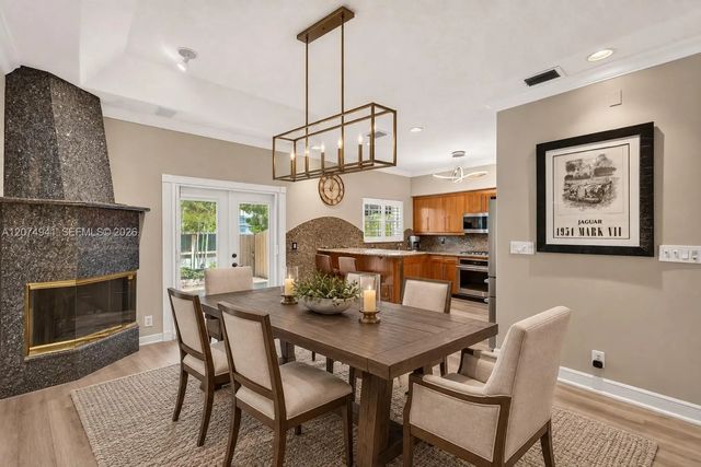 3 of 94 - 362 Ne 7th Avenue, Fort Lauderdale, FL