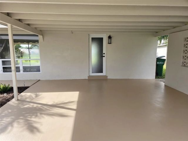 4 of 22 - 6064 Nw 16th Court, Margate, FL