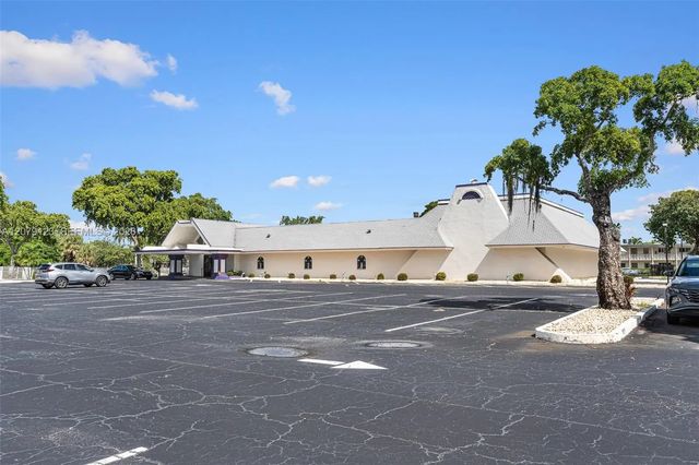 3 of 34 - 4441 W Sunrise Boulevard, Plantation, FL