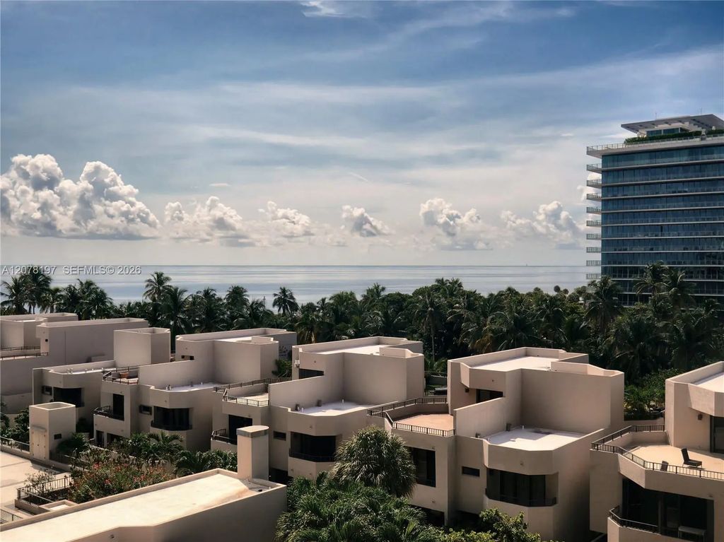 201 Crandon Boulevard #605, Key Biscayne