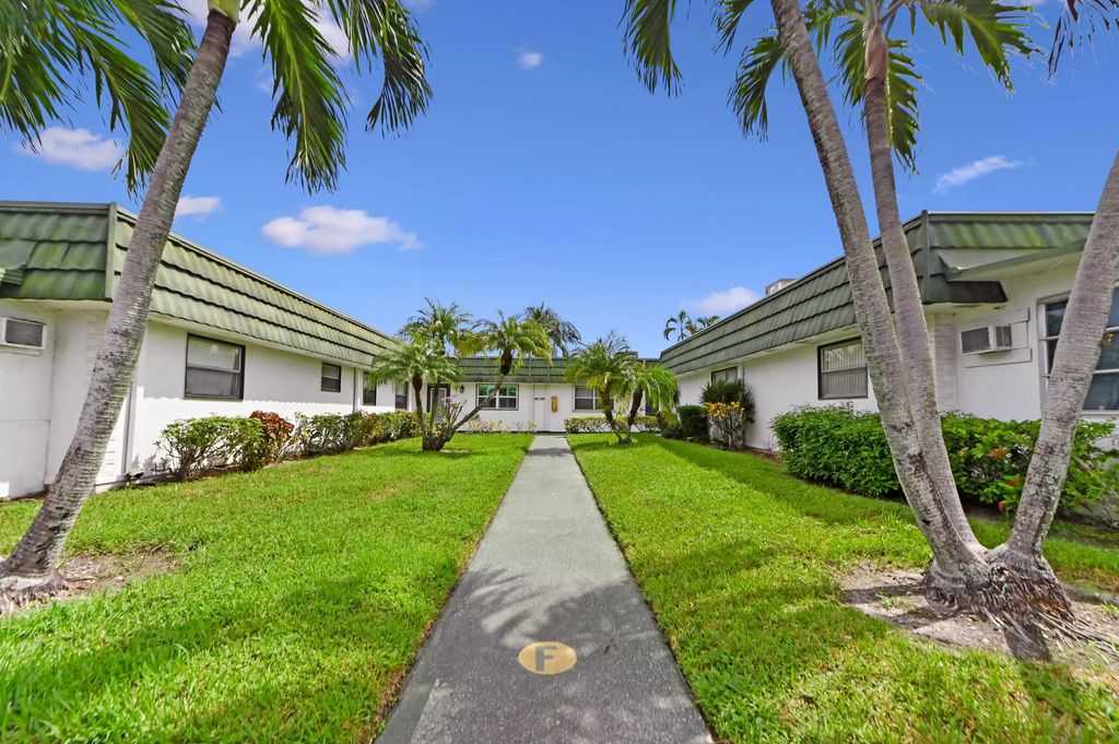 129 Waterford F, Delray Beach