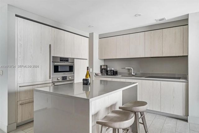 3 of 26 - 4010 S Ocean Drive #r2507, Hollywood, FL