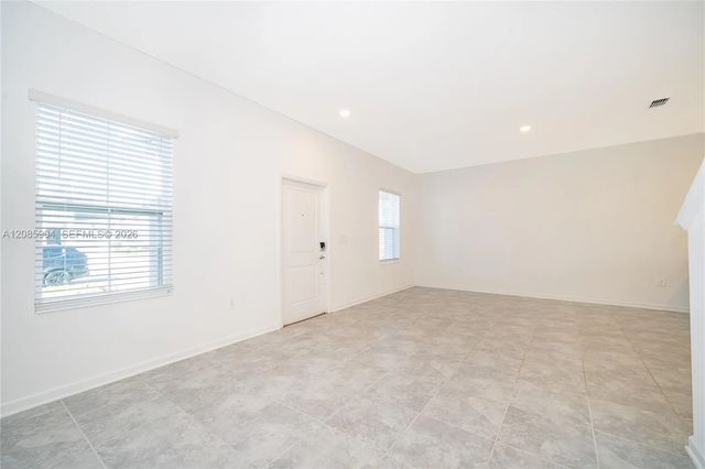 2 of 28 - 6092 Peaceful Park Way, Clermont, FL