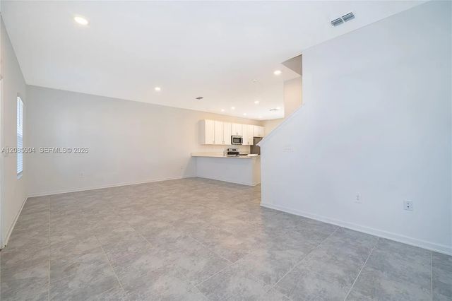 3 of 28 - 6092 Peaceful Park Way, Clermont, FL