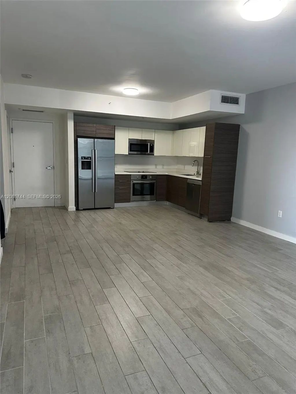1010 Sw 2nd Avenue #1005, Miami