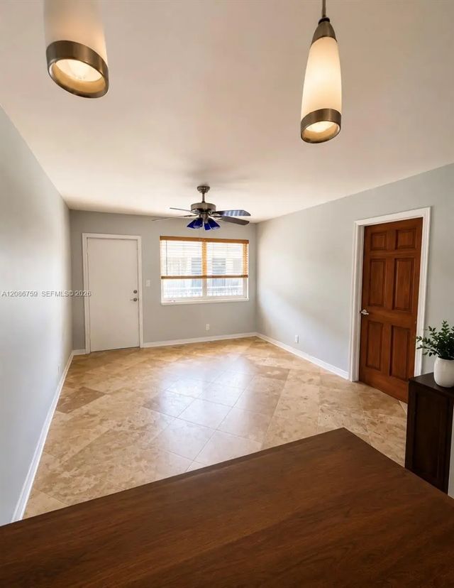 2 of 12 - 1000 Se 15th Street #205, Fort Lauderdale, FL