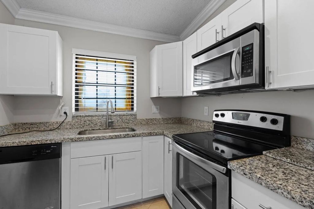2600 Greenwood Terrace #210, Boca Raton