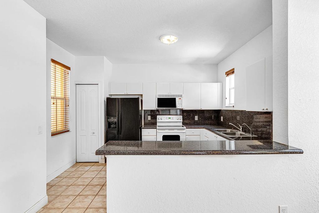 1106 Shoma Drive, Royal Palm Beach