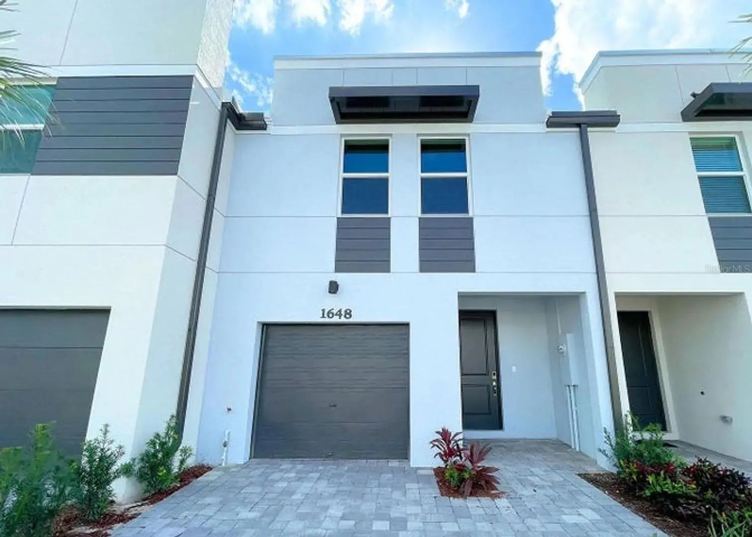 ENCLAVE AT MANGONIA PARK Real Estate listing B26074629, West Palm Beach FL