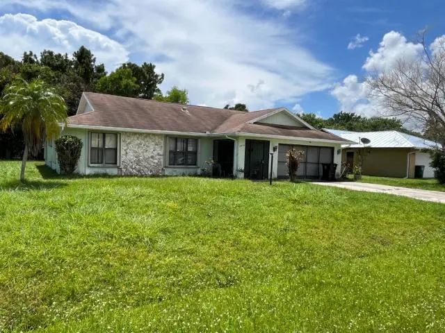 2574 Se Alfonso Avenue, Port St. Lucie