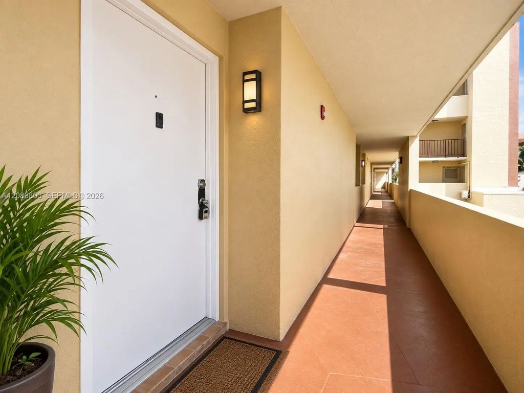 8850 Fontainebleau Boulevard #203, Miami