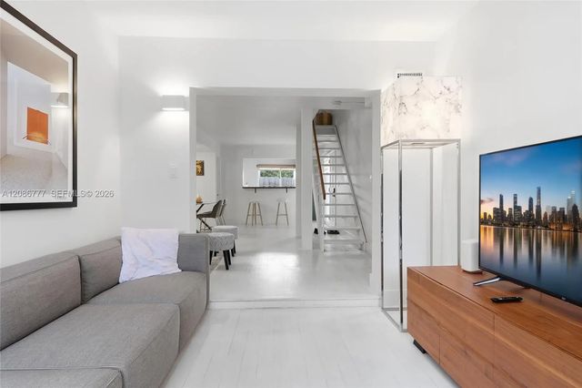 5 of 19 - 8823 Ne 4th Ave Road #8823, Miami Shores, FL