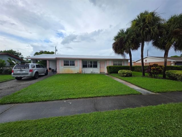 2 of 2 - 340 W 19th Street, Riviera Beach, FL