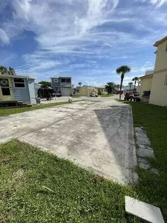 3 of 13 - 1269 Nettles Boulevard, Jensen Beach, FL