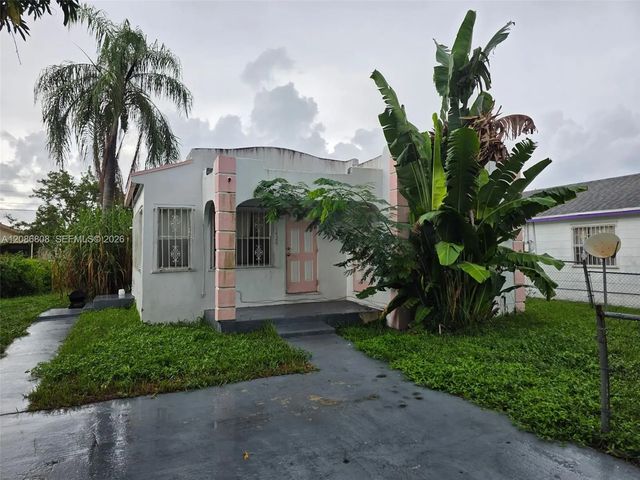 1472 W 34th Street, Riviera Beach