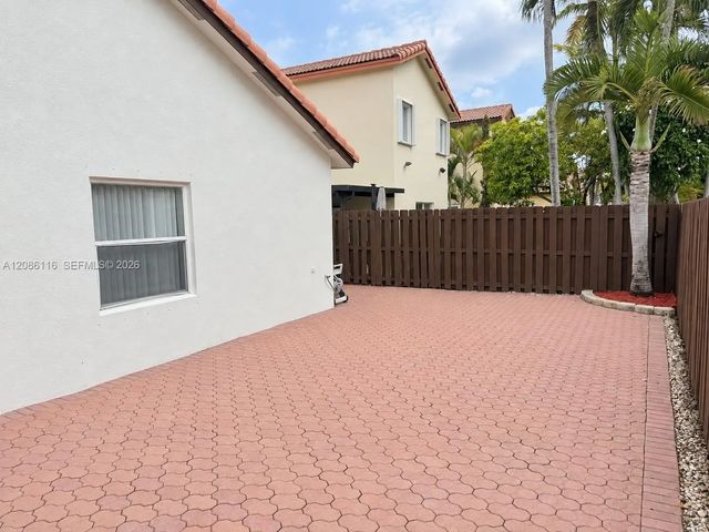 5 of 32 - 11270 Nw 53rd Lane, Doral, FL