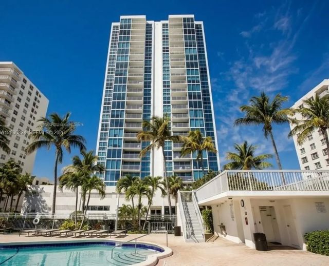 2 of 22 - 2655 Collins Avenue #602, Miami Beach, FL