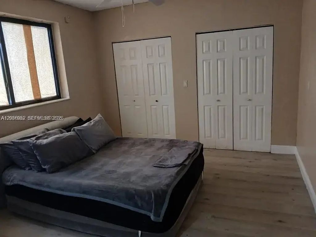 1400 Ne 148th Street #1, Miami