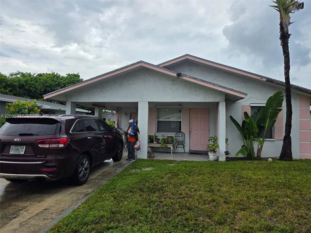 1306 W 23rd Street, Riviera Beach