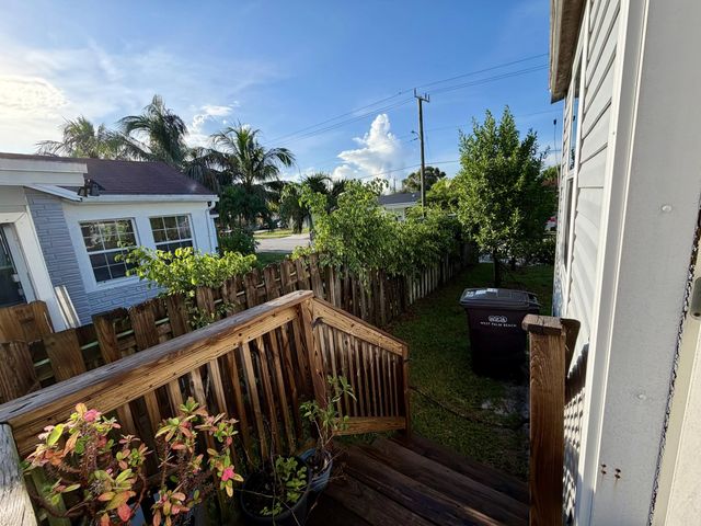2 of 25 - 755 Ridgewood Drive, West Palm Beach, FL