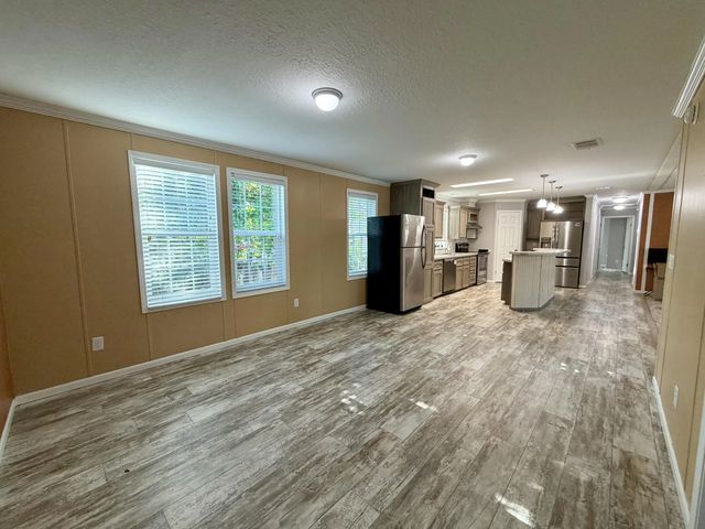 5 of 25 - 755 Ridgewood Drive, West Palm Beach, FL