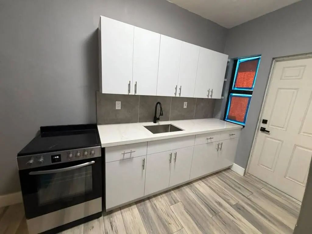 7734 Byron Avenue #10, Miami Beach
