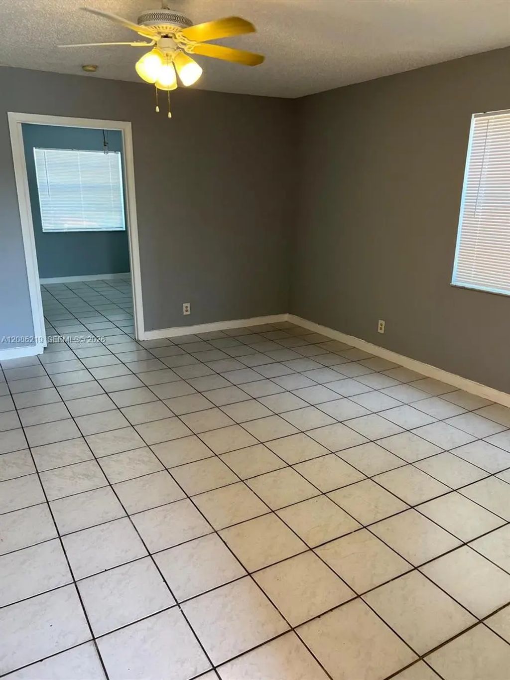 2920 Pierce Street #12, Hollywood
