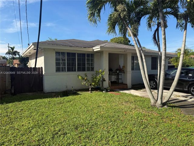 617 Sw 1st Street, Hallandale Beach