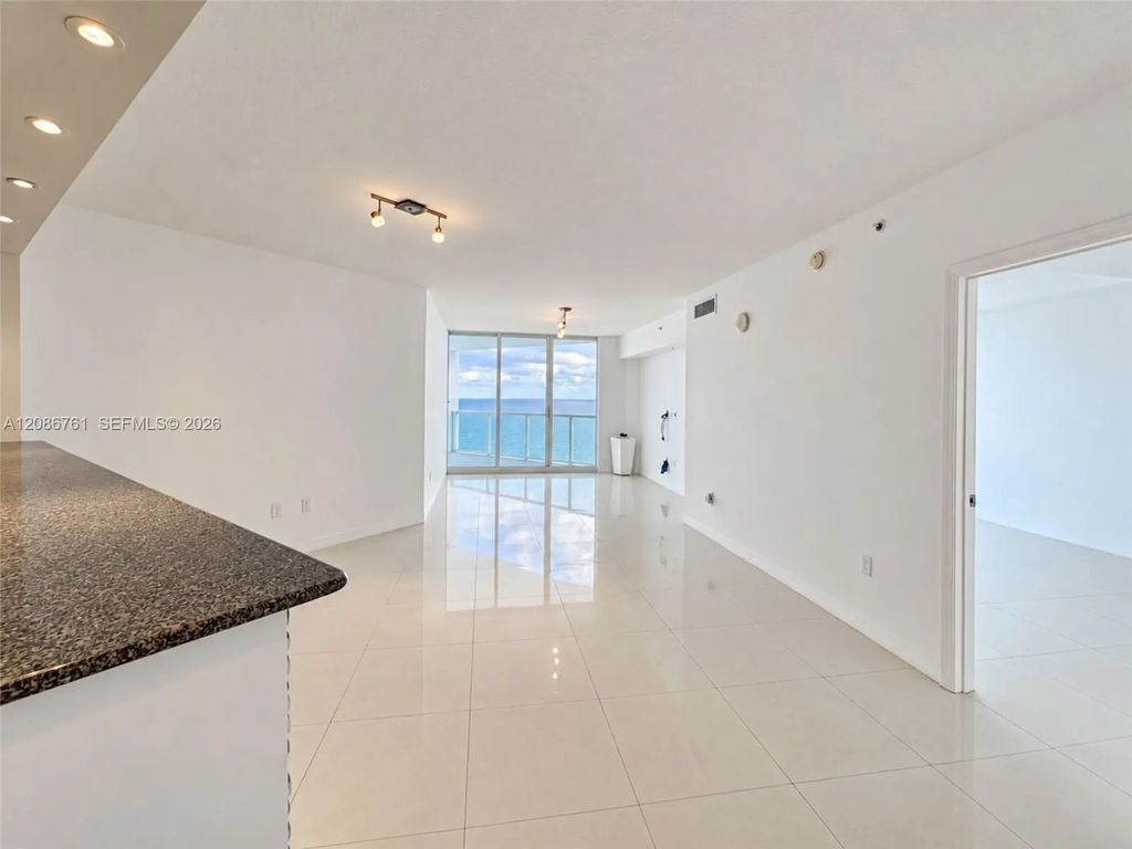 16699 Collins Avenue #1610, Sunny Isles Beach