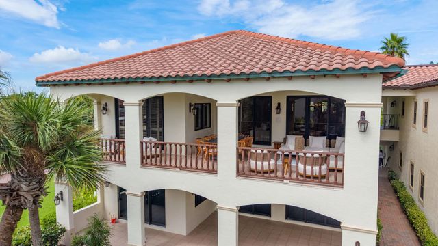 5 of 59 - 5833 N Ocean Boulevard #d2, Ocean Ridge, FL