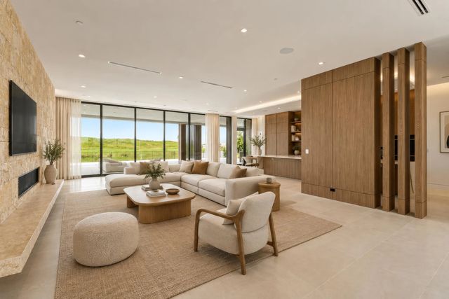 4 of 31 - 10951 Monte Rosa Drive, Palm Beach Gardens, FL