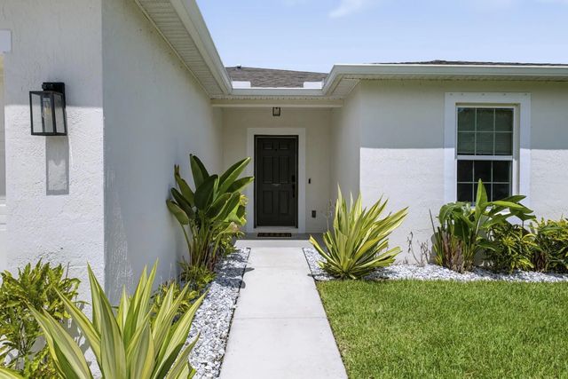 177 Sw Pisces Terrace, Port St. Lucie