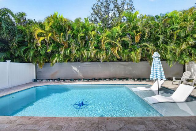 5 of 37 - 4065 Tomoka Drive, Lake Worth, FL