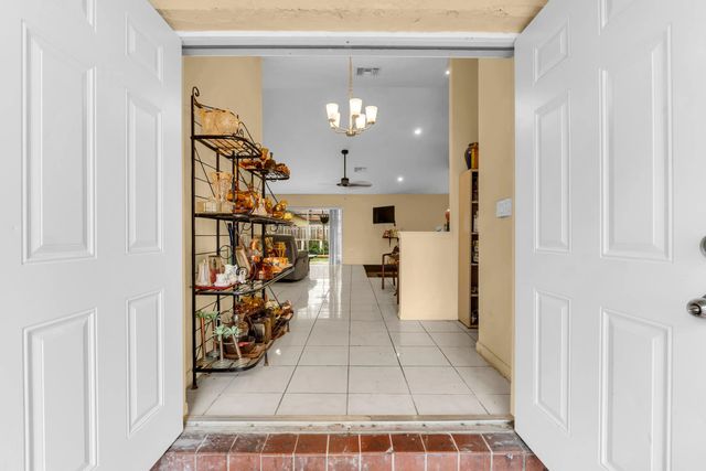 3 of 39 - 4941 Nw 83rd Avenue, Lauderhill, FL