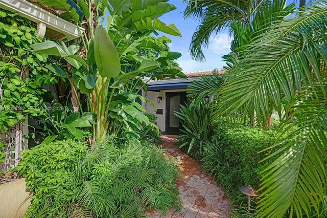 2 of 62 - 712 S 15th Avenue, Hollywood, FL