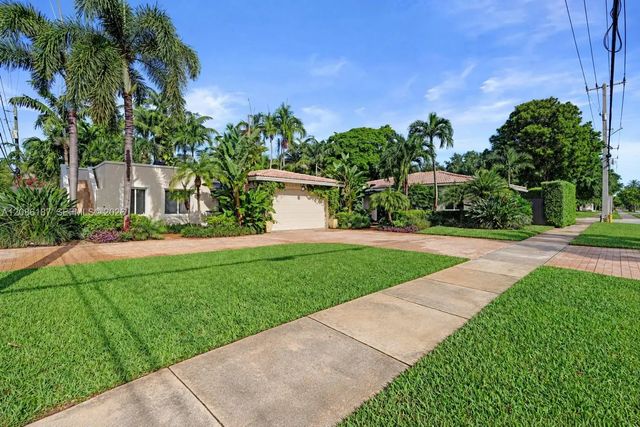 4 of 62 - 712 S 15th Avenue, Hollywood, FL