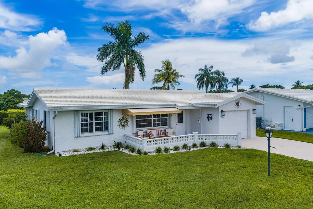 2201 Sw Roma Way Sw, Boynton Beach