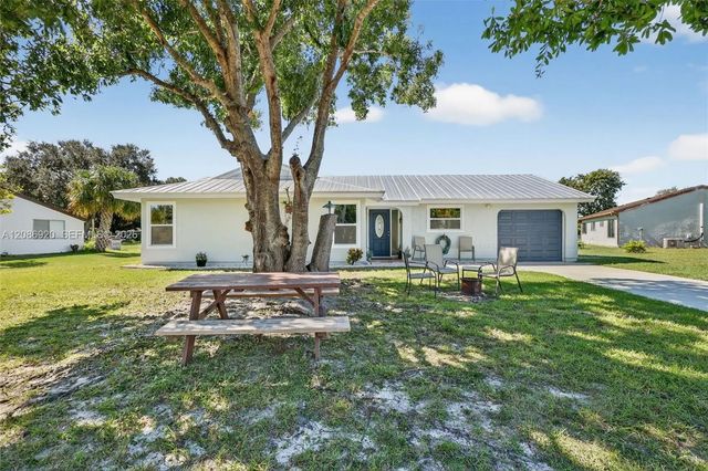 2 of 42 - 1610 Se Burning Lane, Port St. Lucie, FL