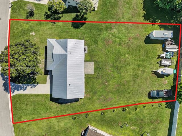 3 of 42 - 1610 Se Burning Lane, Port St. Lucie, FL
