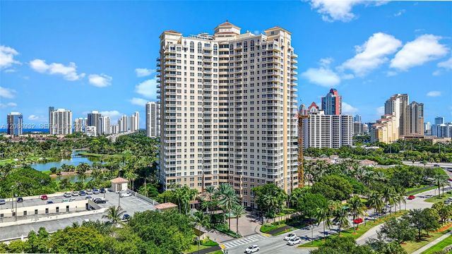19501 W Country Club Drive #1508, Aventura