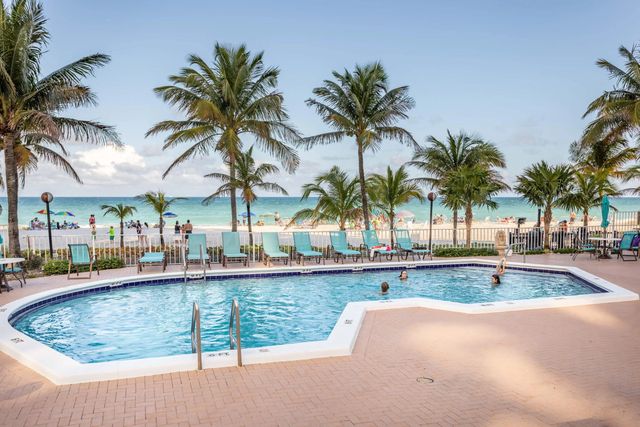 5 of 6 - 1010 S Ocean Boulevard #1601, Pompano Beach, FL